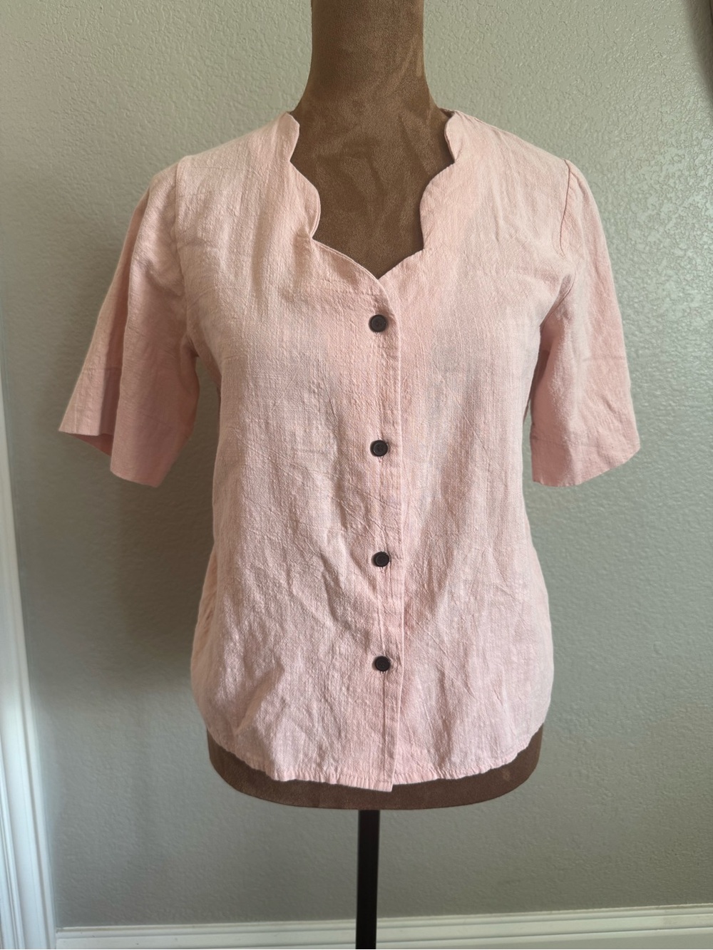 BABI | Women's Blush Peach Button-Front Top Scallop Neck | Made in Korea